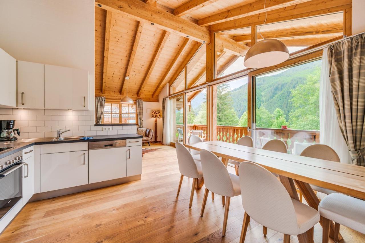 Chaletdorf Am Sonnenhang Neukirchen am Großvenediger Exterior foto